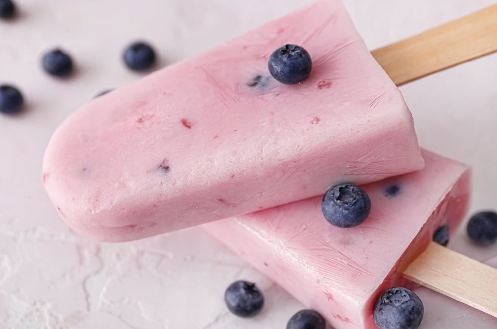 IJsjes maken van yoghurt