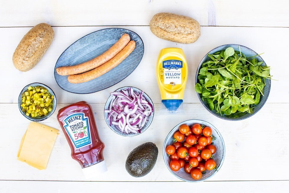 Gezond broodje hotdog ingredienten