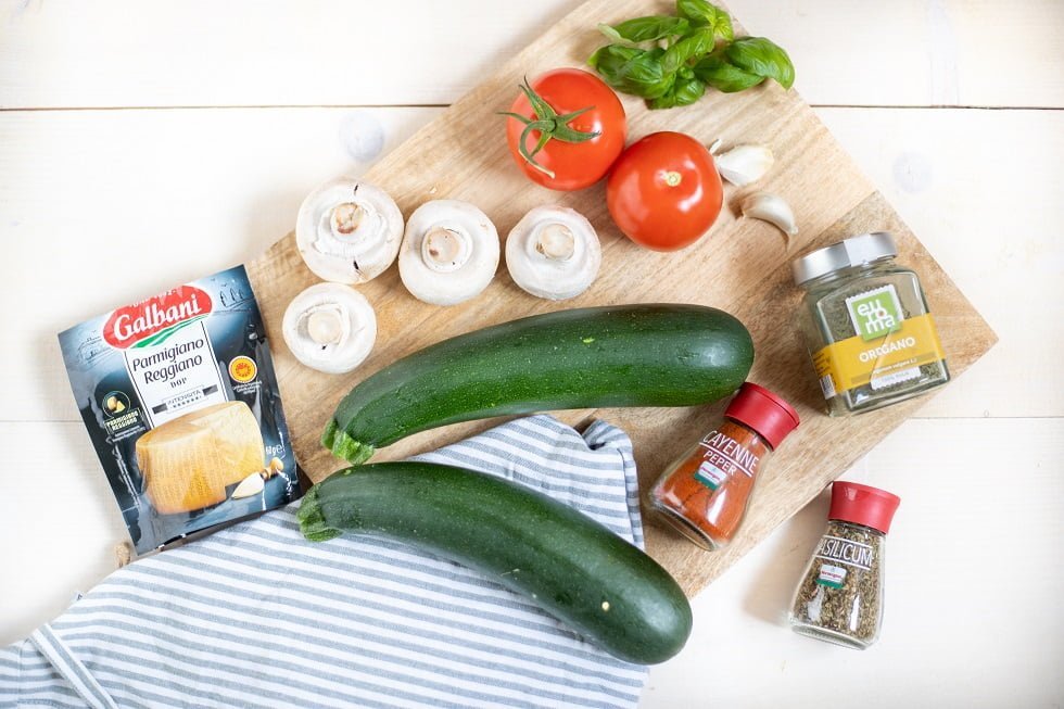 Vegetarische gevulde courgette